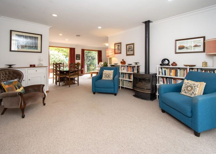  at 114 Wakefield Avenue, Sumner, Christchurch
