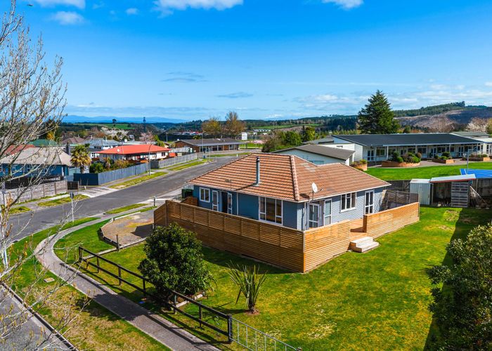  at 4 Kauri Drive, Wairakei, Taupo