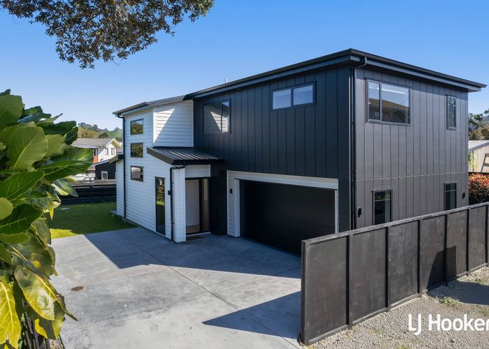  at 100B Dillon Street, Waihi Beach