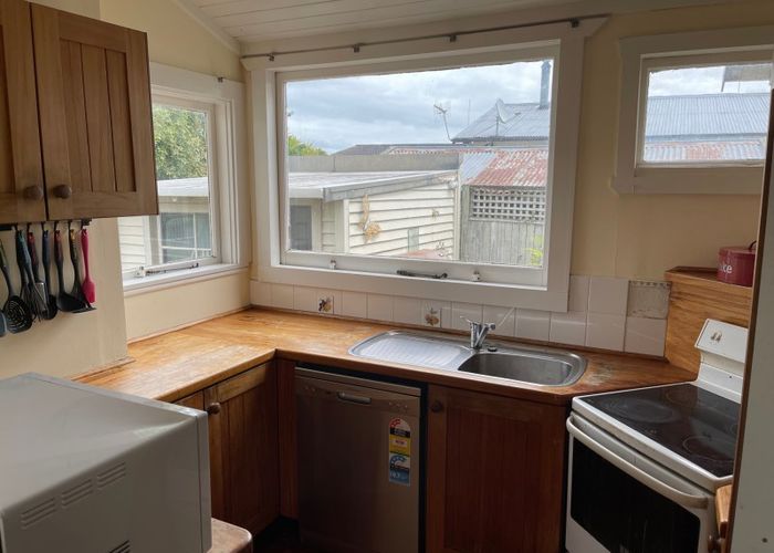  at 28 Chelwood Street, Takaro, Palmerston North