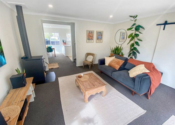  at 2/63 Wychbury Street, Spreydon, Christchurch City, Canterbury