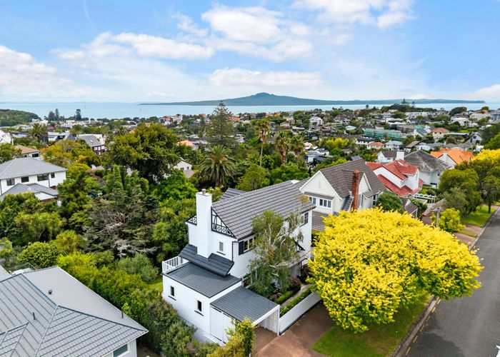  at 20 Palmer Crescent, Mission Bay, Auckland City, Auckland