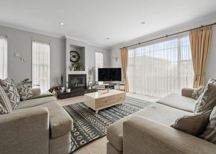  at 56 Amberwood Drive, Northpark, Manukau City, Auckland