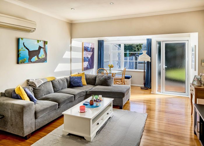  at 2 Cornwall Street, Lower Hutt, Lower Hutt, Wellington