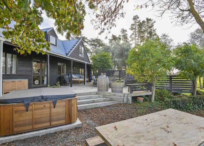  at 100 Kereru Road, Maraekakaho, Hastings