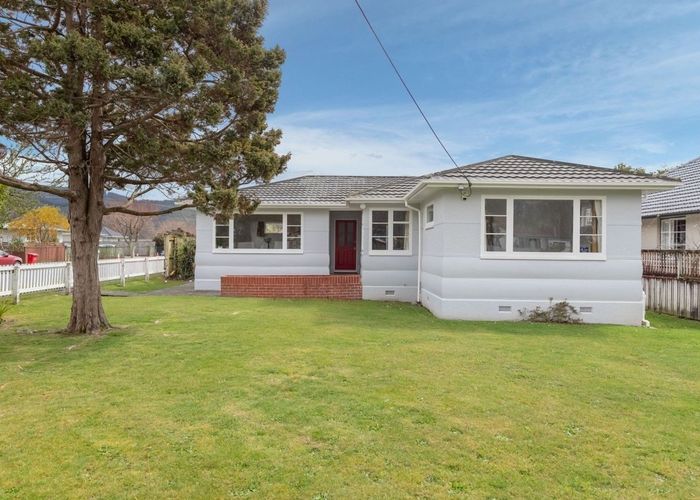  at 33 John Street, Trentham, Upper Hutt, Wellington