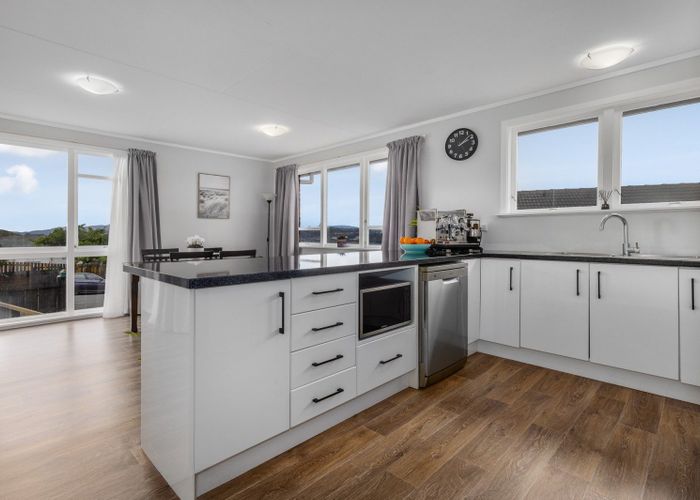  at 30 Rangituhi Crescent, Takapuwahia, Porirua, Wellington