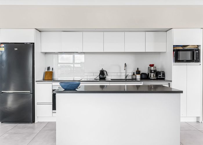  at 32 Raranga Lane, Hobsonville, Waitakere City, Auckland