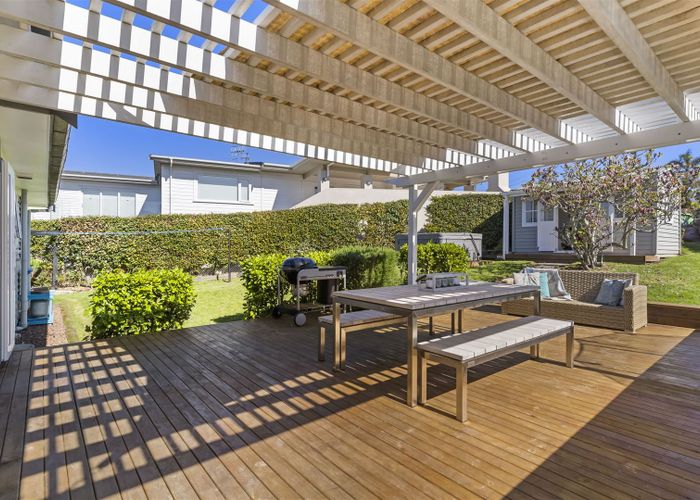  at 75 Churchill Road, Cockle Bay, Auckland