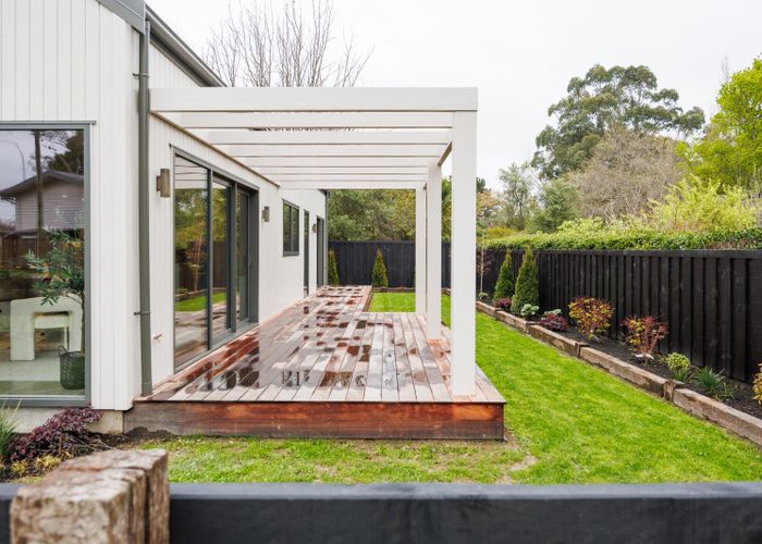  at 3 Waicola Drive, Fitzherbert, Palmerston North, Manawatu / Whanganui