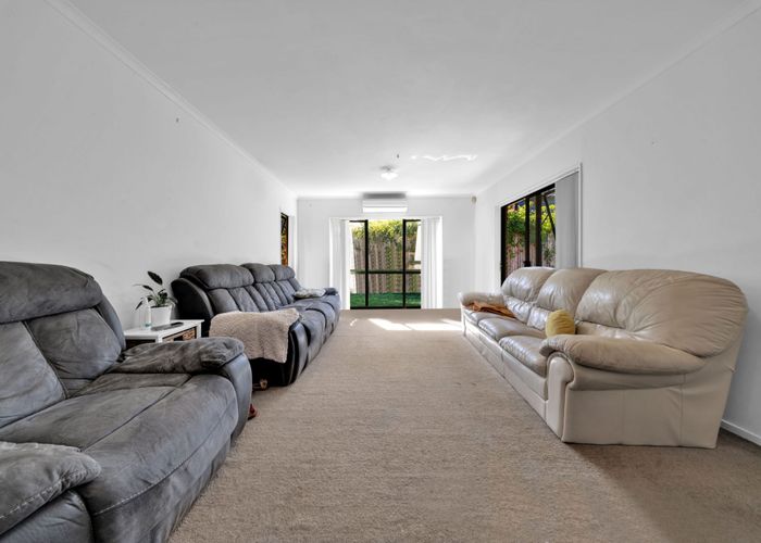  at 16 Matilda Place, Weymouth, Manukau City, Auckland