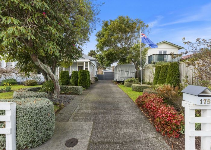  at 175 Anzac Parade, Whanganui East, Whanganui, Manawatu / Whanganui