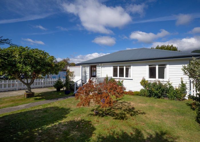  at 6 Rimu Street, Toi Toi, Nelson