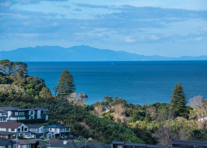  at 15 Ridgelea Road, Long Bay, North Shore City, Auckland