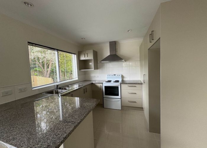  at 12 Cedar Heights Avenue, Massey, Auckland