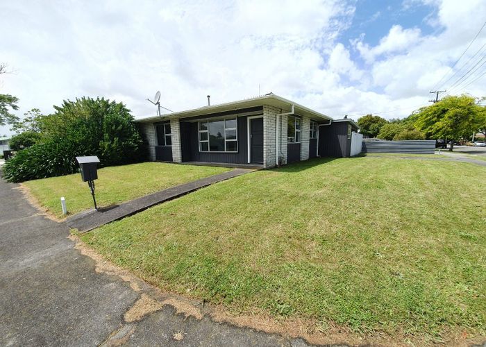  at 11 Bruce Place, Highbury, Palmerston North, Manawatu / Whanganui
