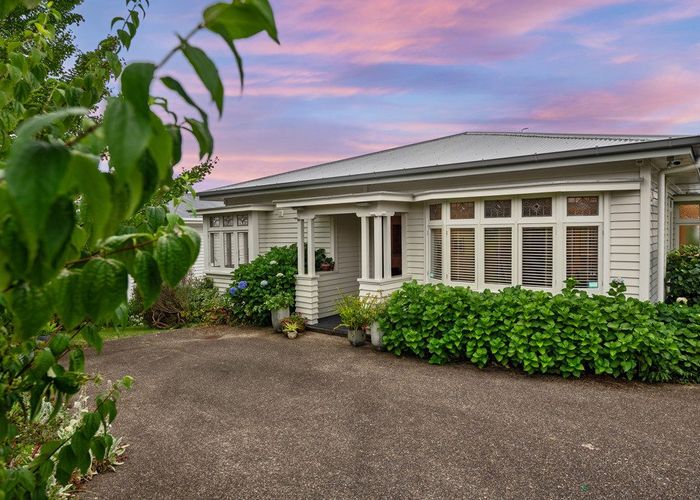  at 14 Lloyd Avenue, Mount Albert, Auckland