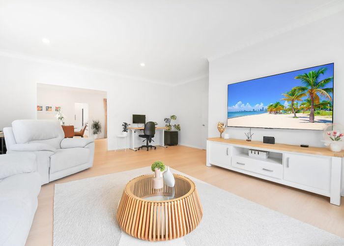  at 8 Javelin Place, West Harbour, Waitakere City, Auckland