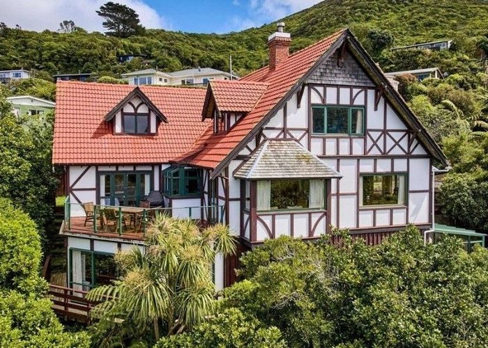  at 128 Heke St, Ngaio, Wellington