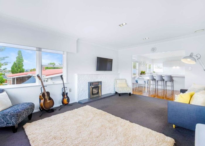  at 118 Union Road, Howick, Auckland