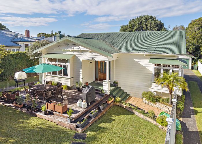  at 14 Acorn Street, Royal Oak, Auckland City, Auckland