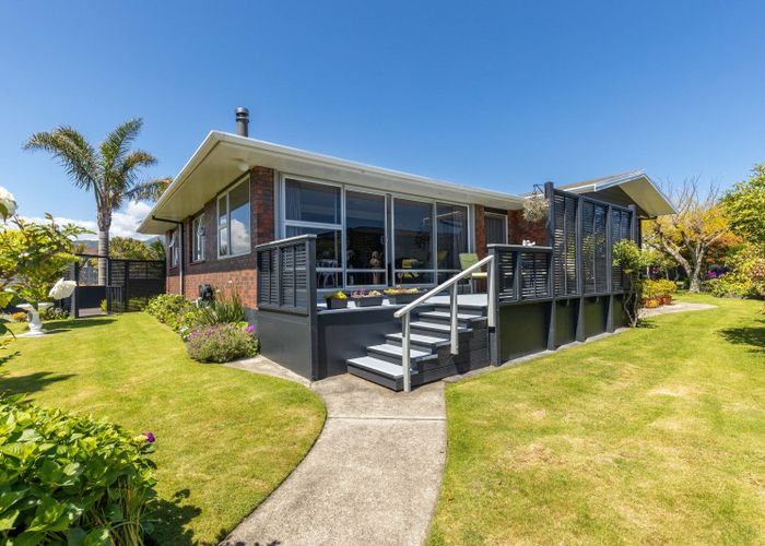  at 38 Wairau Road, Oakura
