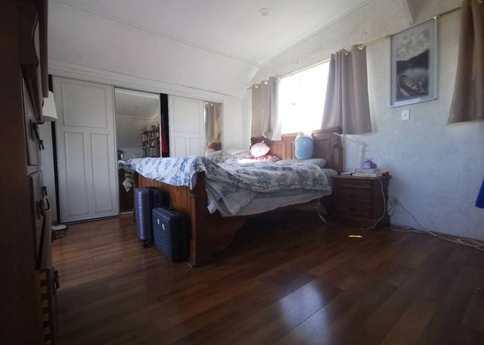  at 4 Sydney Street, Hauraki, North Shore City, Auckland