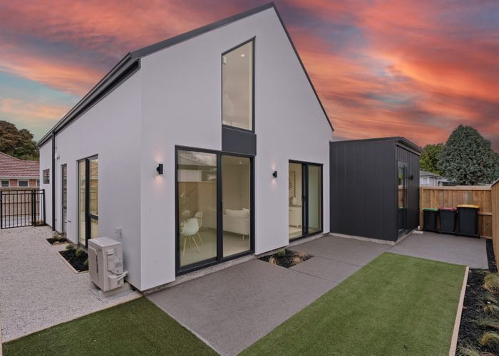  at 2/25 Winters Road, Redwood, Christchurch City, Canterbury