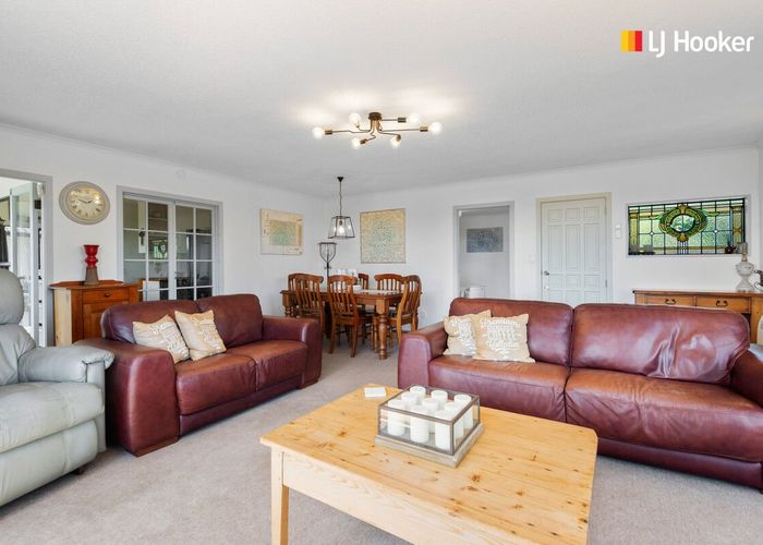  at 19 Braeside, Kinmont Park, Mosgiel