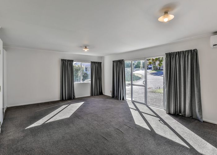  at 11 Central Park Drive, Te Atatu South, Waitakere City, Auckland