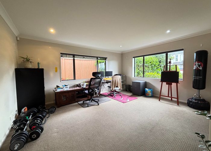  at 4 Tivoli Court, Flat Bush, Auckland