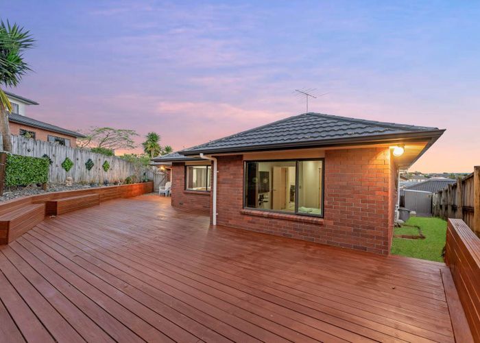  at 6 Cairnsvale Rise, Manurewa, Auckland