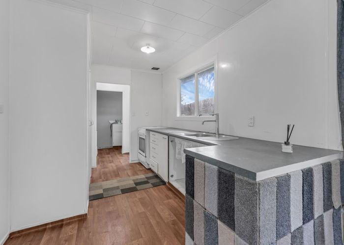  at 71 TE PUEA AVENUE, Meremere, Waikato, Waikato