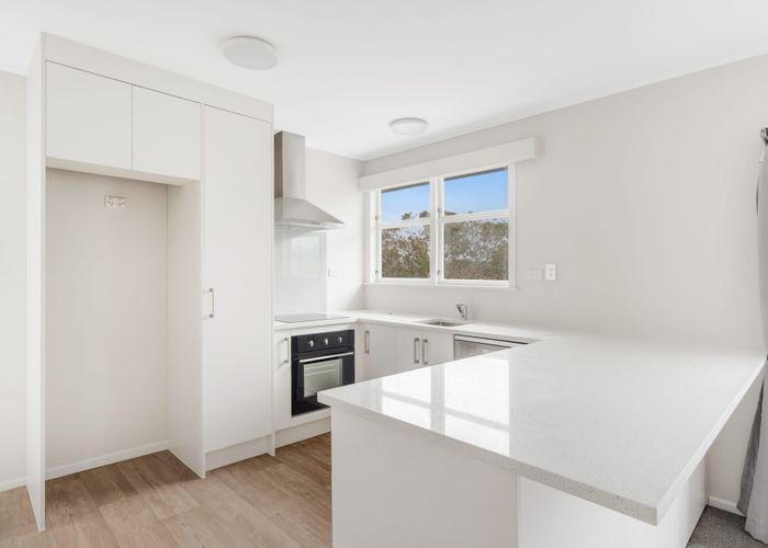  at 194 Don Buck Road, Massey, Waitakere City, Auckland