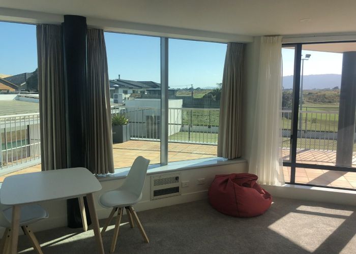  at 2/380 Kapiti Road, Paraparaumu Beach, Kapiti Coast, Wellington