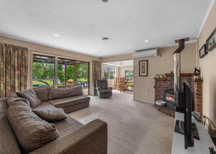  at 31 Takapu Street, Henderson, Waitakere City, Auckland