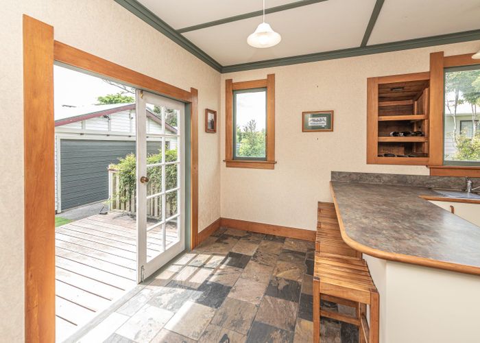  at 282 Taupo Quay, Gonville, Whanganui