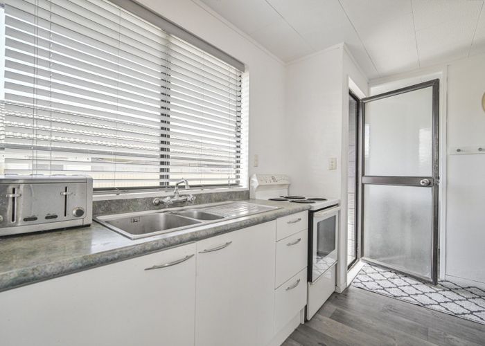  at 84 Kirkwood Road, Flaxmere, Hastings