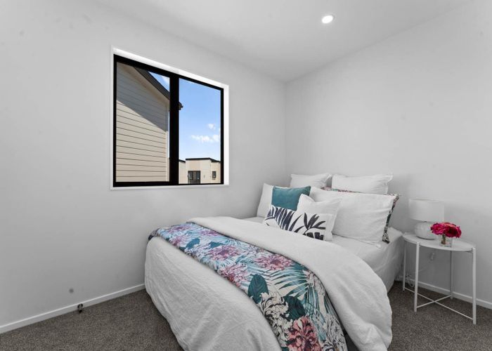  at 3 Greenbrier Street, Westgate, Waitakere City, Auckland