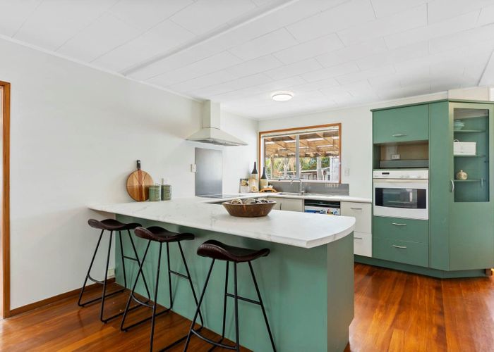  at 26 Cockayne Crescent, Sunnynook, North Shore City, Auckland