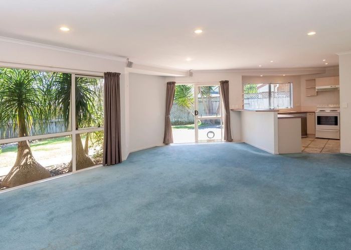  at 4/8 Saints Court, Manurewa, Manukau City, Auckland
