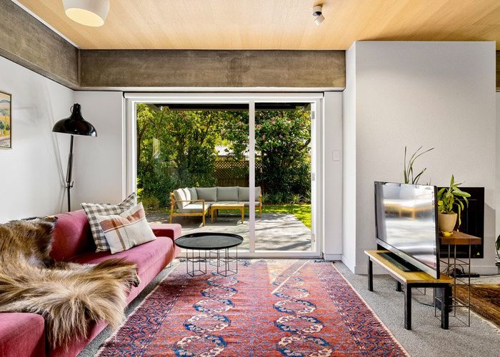  at 1/63 Papanui Road, Merivale, Christchurch