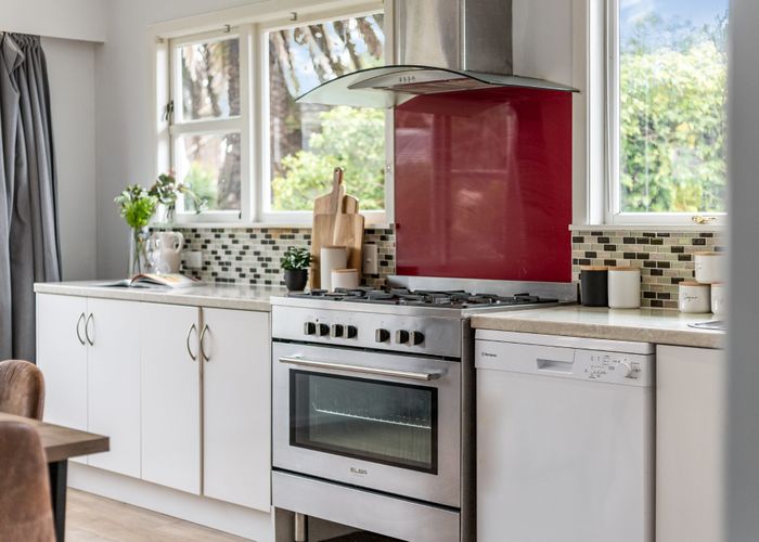  at 48 Parkway, Wainuiomata, Lower Hutt