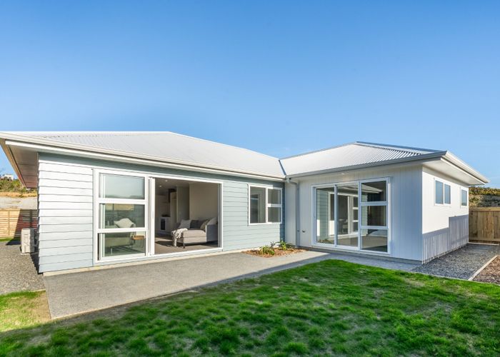  at 10 Mohua Way, Kelson, Lower Hutt