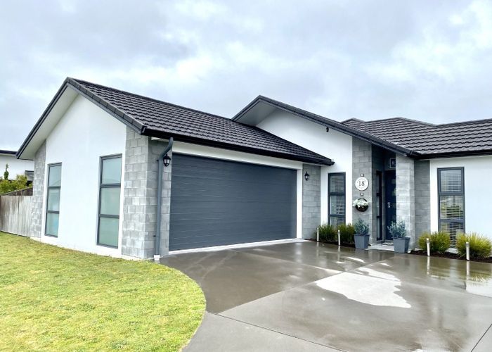  at 18 Kahuparere Crescent, Pyes Pa, Tauranga, Bay Of Plenty