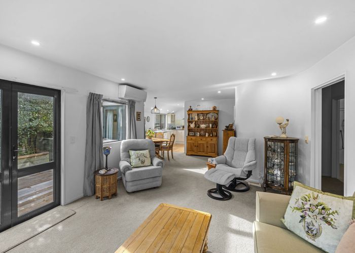  at 6b St Leonards Square, Sumner, Christchurch City, Canterbury