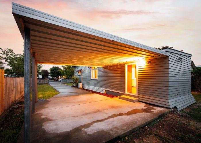  at 9 Burns Avenue, Takaro, Palmerston North, Manawatu / Whanganui