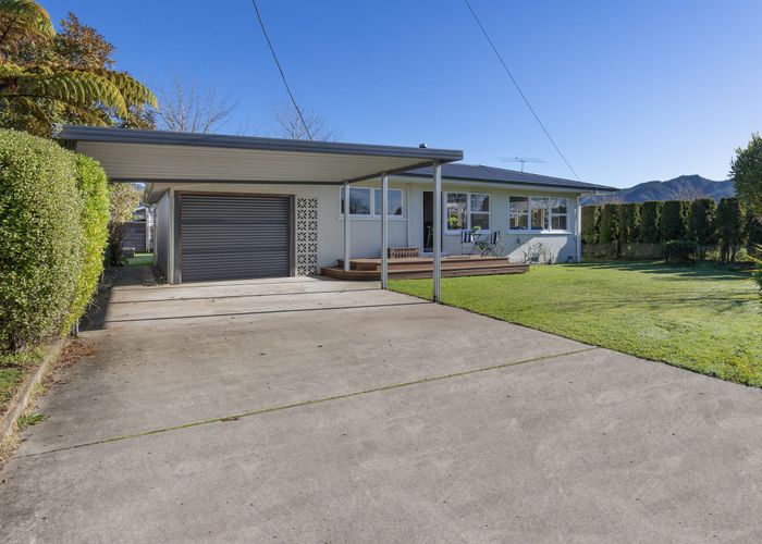  at 13 Green Tree Road, Riwaka