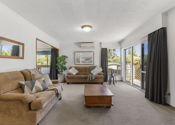  at 57 Hellyers Street, Birkdale, Auckland