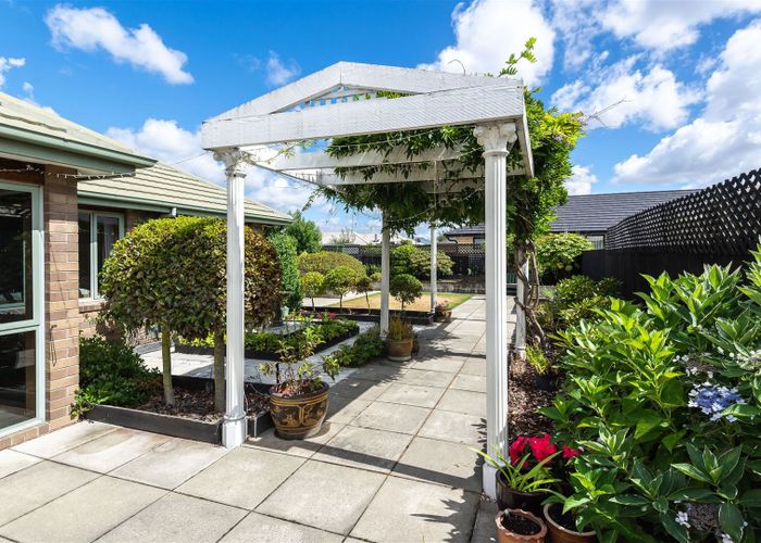  at 4 Astor Place, Halswell, Christchurch
